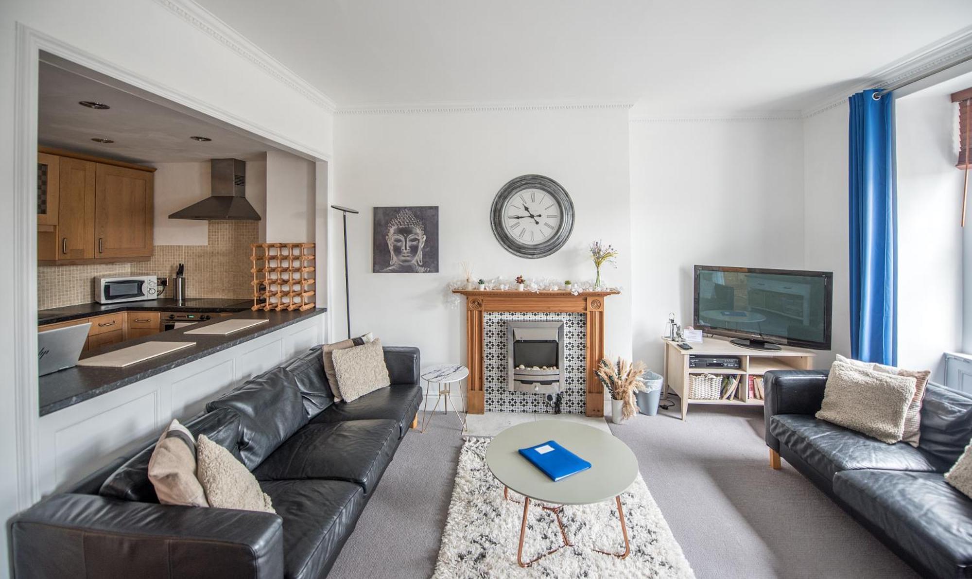 Grosvenor Pad - Lovely 2-Bed Flat - Free On Street Parking Μπαθ Εξωτερικό φωτογραφία