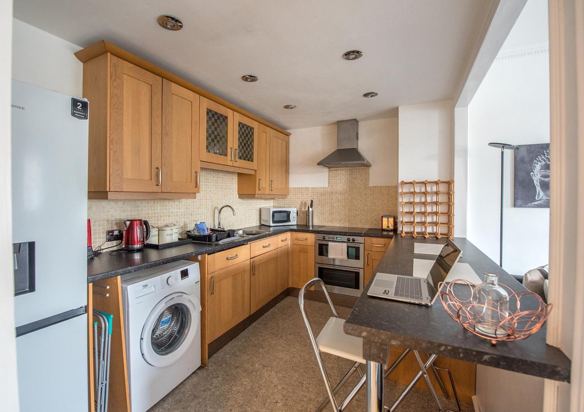 Grosvenor Pad - Lovely 2-Bed Flat - Free On Street Parking Μπαθ Εξωτερικό φωτογραφία