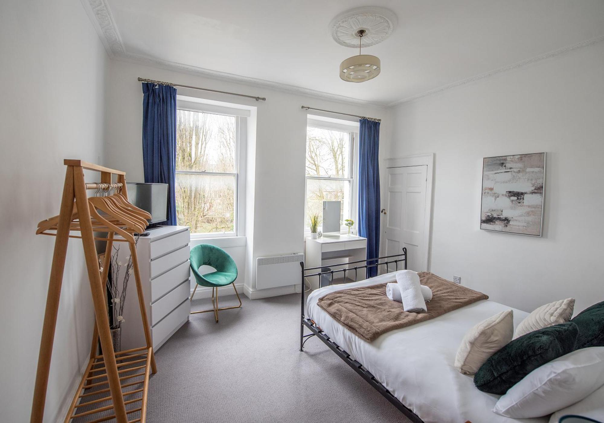 Grosvenor Pad - Lovely 2-Bed Flat - Free On Street Parking Μπαθ Εξωτερικό φωτογραφία